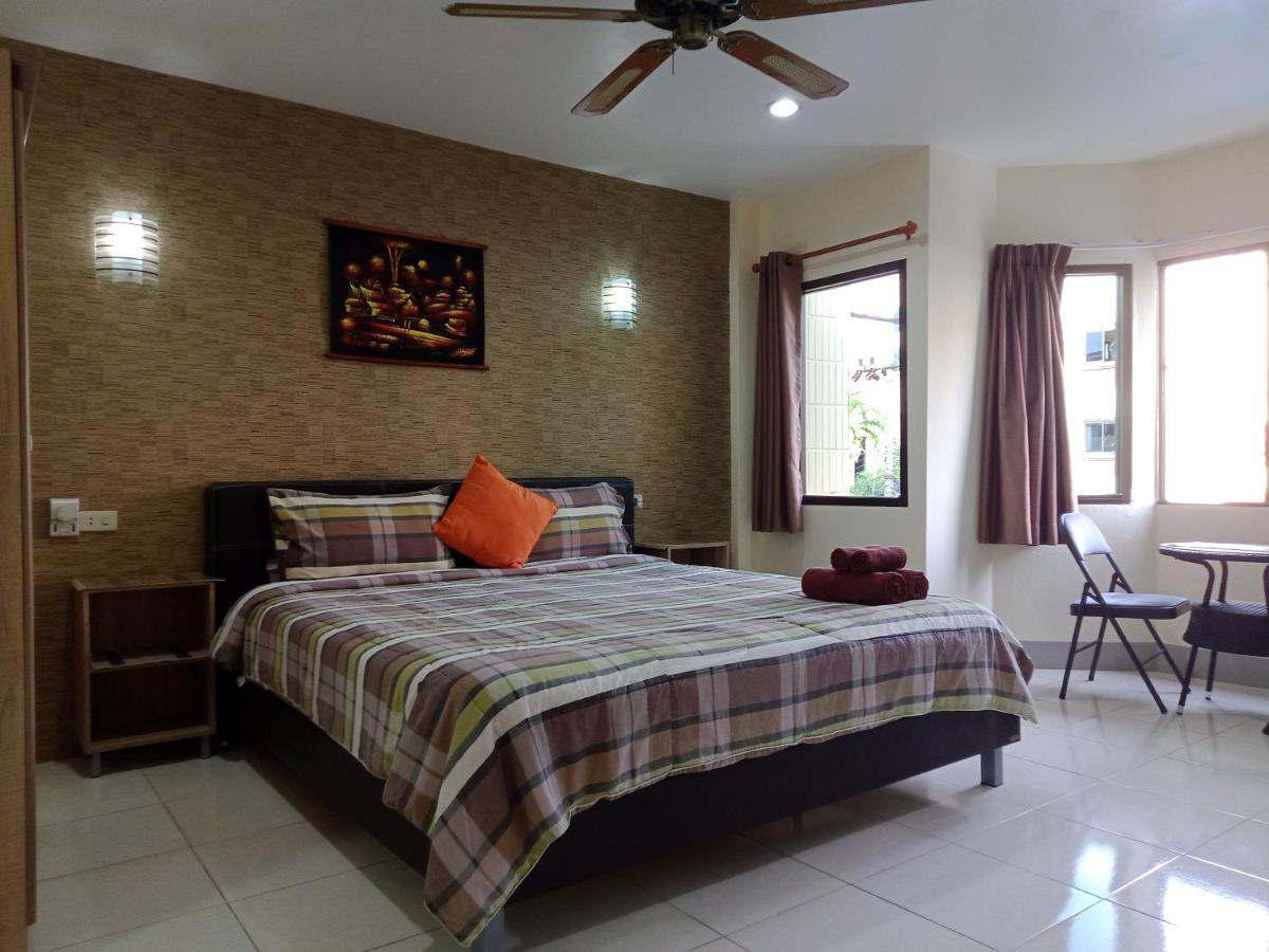 Living Room Guesthouse & Cafe Bar Karon Εξωτερικό φωτογραφία